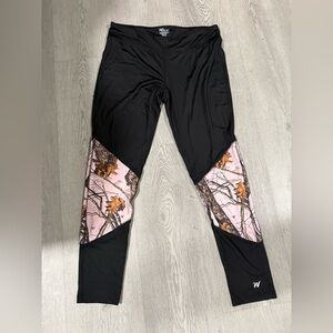 Women’s Black and Pink Camouflage Leggings